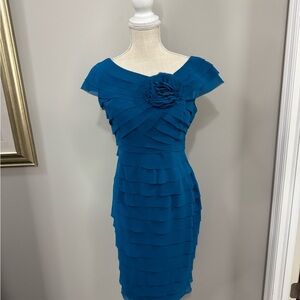 London Times Teal Ruched Off the Shoulder Sheath Dress. Size 6